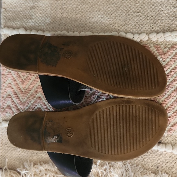 Mossimo Supply Co. Black and Brown Women's Sandals, Size 8.5 EUC - Picture 2 of 2